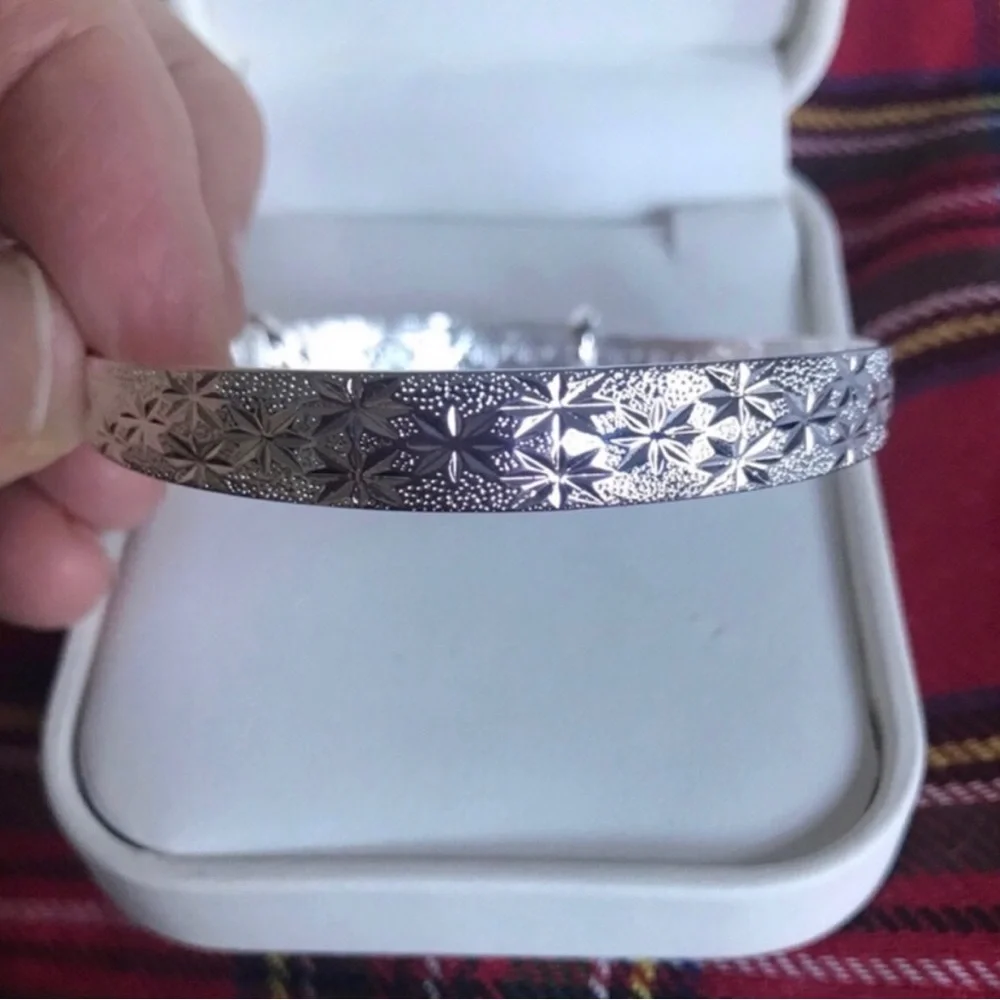 Sterling Silver Etched Starburst Bangle Bracelet